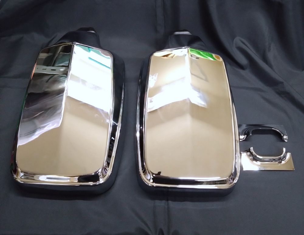 大東プレス製ハイウェイミラー＋メッキミラーカバー（JET製） 2個セットになります。 ヤックのコンボイミラーが廃番となりましたので、 今後はこちらが主流となります。 1個だけご希望の場合はお問い合わせください。