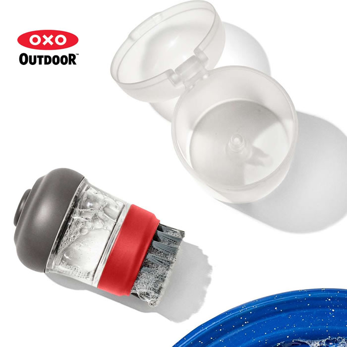 オクソー アウトドア ワンプッシュ クリーニングブラシ ケース付 9209700 OXO OUTDOOR SOAP DISPENSING BRUSH 食器ブラシ [230424]【SPS2403】