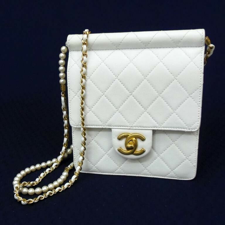 【CHANEL】シャネル ハンドバッグ ポーチ パールチェーン 白 CC 楽天市場】シャネル ポシェット 白の通販