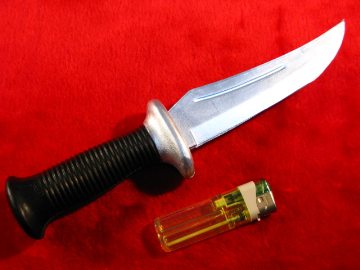 ラバーナイフ　サバイバルナイフ型　安全なゴム刃　コスプレや護身術の練習などに♪ (WY-57)通販格安セール情報　楽天　通販