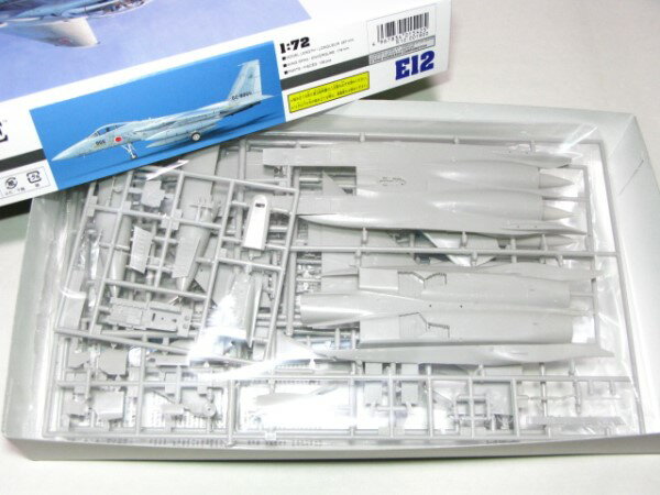 F-15J �������� EAGLE �Ҷ������� �׷���Ʈ�� 1/72�������� �ץ��ǥ� E12 �ϥ�����