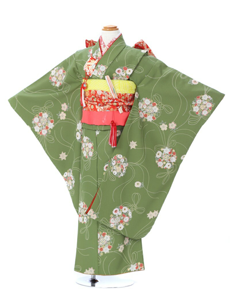 七五三レンタルについて［七五三レンタル］ ■素材：ポリエステル100％ ■身丈：133cm　肩裄：52cm　袖丈：75cm 7歳の標準サイズに調整済みです。 身長110cm〜125cm位 ※簡単なサイズ調整（腰紐にて）が必要な場合があります。【セット内容】着物、襦袢、結び帯、草履、バッグ、帯揚げ、箱迫、帯〆、しごき、末広（扇子）、足袋、腰紐(2本)、コーリンベルト、伊達締め、髪飾り ※お着物以外の小物は写真の商品と異なる場合がございます。 【レンタル期間】 レンタル期間は3泊4日となります。 基本ご利用日2日前にお届けになります。 ご利用日の翌日までにご返却の発送をお願い致します