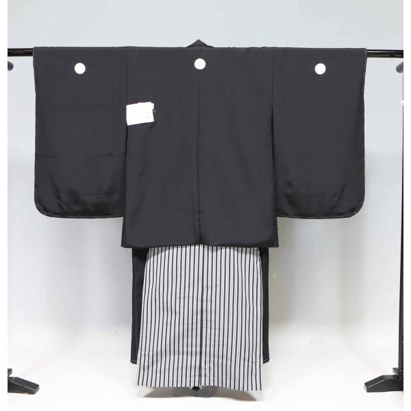 七五三　正絹　黒紋付き・羽織　袴セット上質品 15