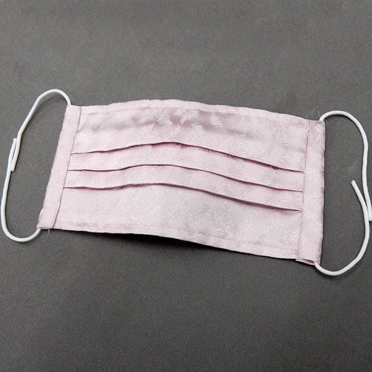 シルク100% 布マスク 抗菌...