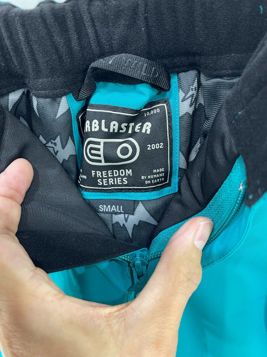 23-24 AIRBLASTER(�����֥饹����) YOUTH BOSS PANT TEAL SMALL��6-8�˥��å� �ѥ��