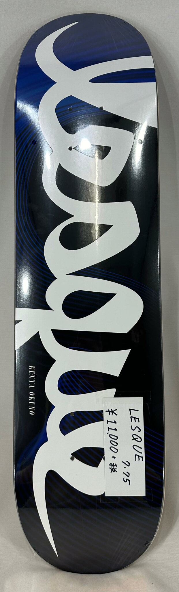 LESQUE 7.75インチ スケートボード スケボー 国内正規品 送料無料!無地デッキテープサービスキャンペーン。プラス¥5000(税別)でコンプリートにできます!