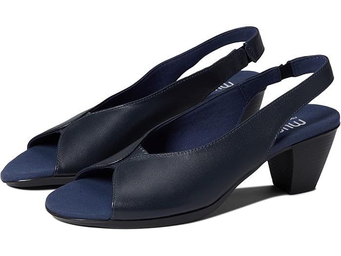 () ޥ  Munro Rochelle Midnight Navy