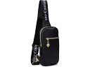 (取寄) ジューシークチュール パイル オン スリング Juicy Couture Pile On Sling Solid Black/Black Webbed Strap/White Juicy Gothic Logo Print