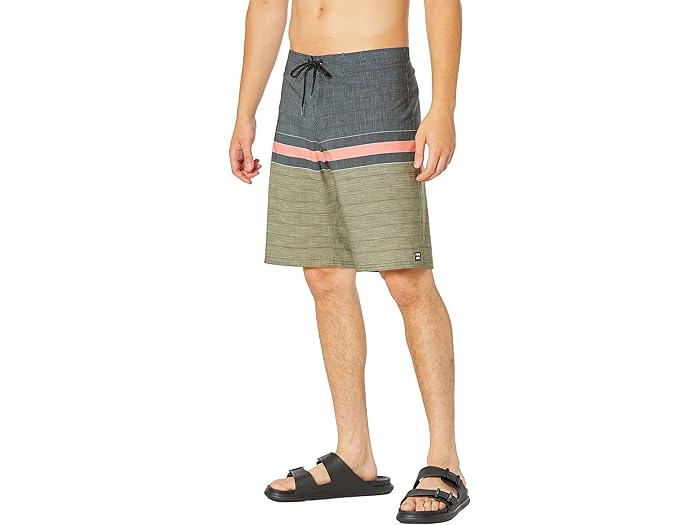 (取寄) ビラボン オール デイ ヘザー ストライプ プロ 20 ボードショーツ Billabong All Day Heather Stripe Pro 20" Boardshorts Military