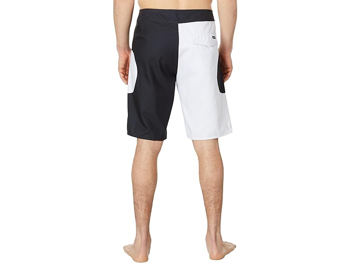 (取寄) クイックシルバー メンズ 21 エブリデイ グリフ ストレート ショーツ Quiksilver men 21" Everyday Griff Straight Shorts Black