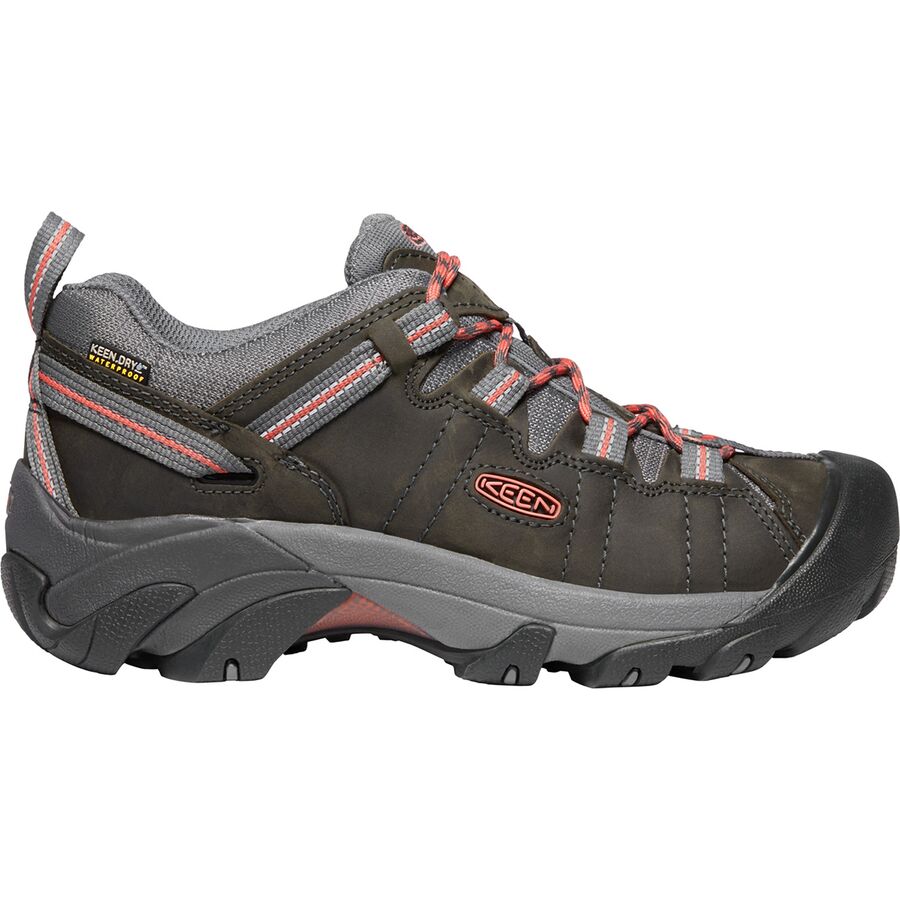 (取寄) キーン レディース ターギー リ ウォータープルーフ ハイキング シューズ KEEN women Targhee II Waterproof Hiking Shoe - Women's Magnet/Coralのサムネイル