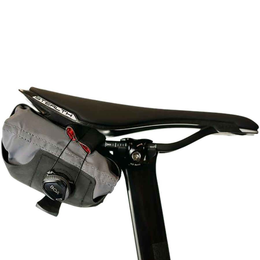 () VJ V[g [ AVgR Silca Seat Roll Asymmetrico Black/Grey