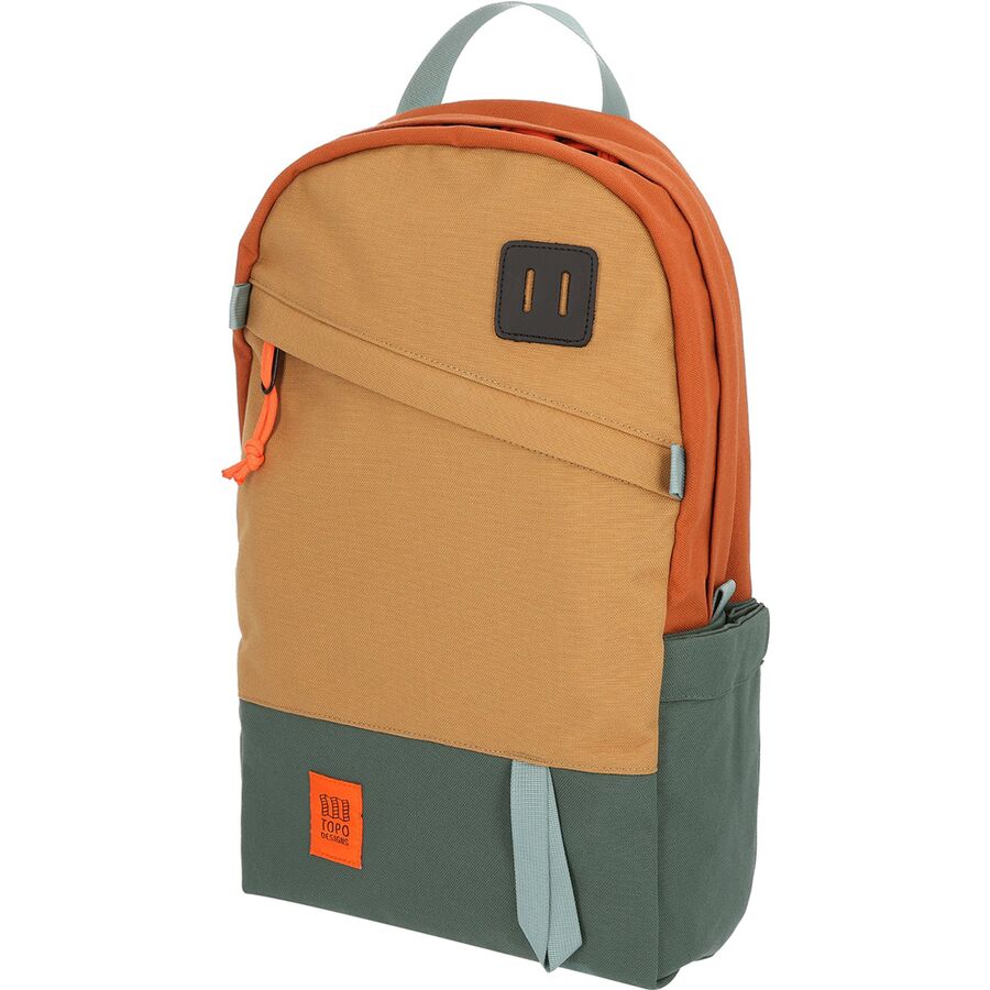 ■商品詳細■ブランドTopo Designsトポデザイン■商品名22L Daypack Classic22L デイパック クラシック■商品状態新品未使用・並行輸入品■色Khaki/Forest/Clay■責任あるコレクションリサイクル/再利用■self_translation【表地】1000Dリサイクルナイロン、【裏地】210Dリサイクルナイロン■音量21.6L (1318立方インチ)■ショルダーストラップ起伏のある, パッド入り, 調整可能■アクセスフロントピーク裾.■ポケット[外側] ジッパー付きメイン 1 つ、ジッパー付きフロント 1 つ、ジッパー付きラップトップ 1 つ、サイド ウォーター ボトル 2 つ■ラップトップ用スリーブ外部,38.10cm■寸法11×19×5インチ■アクティビティカジュアル、旅行、ハイキング■備考(取寄) トポデザイン 22L デイパック クラシック Topo Designs 22L Daypack Classic Khaki/Forest/ClayTopo Designs リュック バックパック 鞄 かばん 登山 アウトドア ブランド カジュアル ストリートbc-TPOF06Zand more...