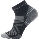 (取寄) スマートウール ハイク ターゲッティド クッション アンクル ソック Smartwool Hike Targeted Cushion Ankle Sock Black(4)