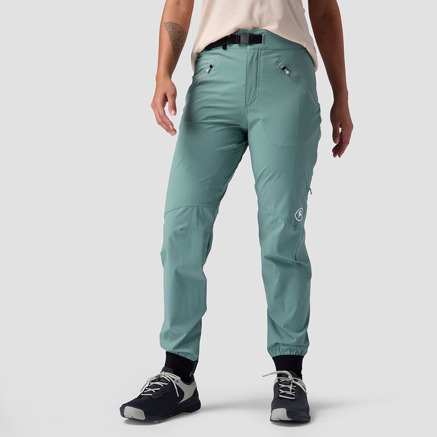 ■商品詳細■ブランドBackcountryバックカントリー■商品名Slickrock Pant - Women'sスリックロック パンツ - ウィメンズ■商品状態新品・並行輸入品■色Oil Blue■責任あるコレクションリサイクル/再利用、[表面生地] bluesign APPROVED■素材リサイクルナイロン85%、スパンデックス15%、PFCフリーDWR加工■フィットスリム■スタイル先細の■股下76.20cm■ウエスト一体型ベルト、内部シリコンドットグリッパー■ポケットジッパーハンド2つ■反射型詳細■表示重量[medium]294.84g■アクティビティトレイル,エンデューロ■備考(取寄) バックカントリー レディース スリックロック パンツ - ウィメンズ Backcountry women Slickrock Pant - Women's Oil BlueBackcountry パンツ レディース ズボン アウトドア スポーツ ブランド 女性 カジュアル 大きいサイズ ビックサイズbc-BCCZ2PJ