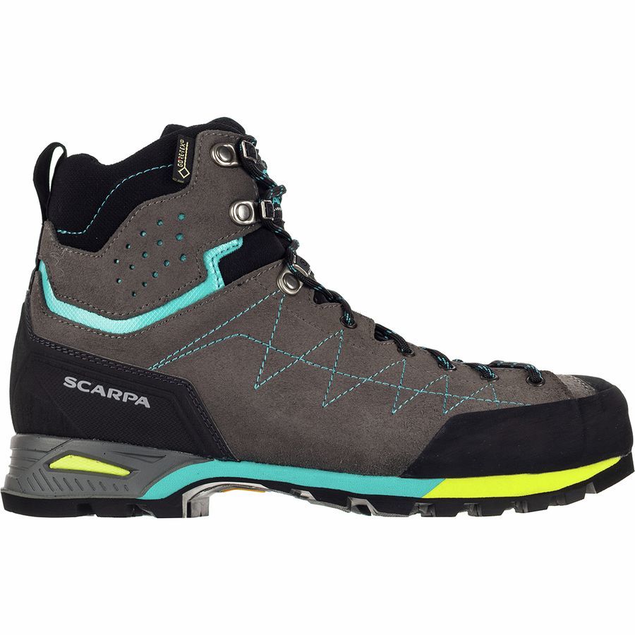 ■商品詳細■ブランドScarpaスカルパ■商品名Zodiac Plus GTX Backpacking Boot - Women'sゾディアック プラス Gtx バックパッキング ブーツ - ウィメンズ■商品状態新品・並行輸入品■色Shark/Maldive■アッパー素材ペルワンガー スエード■防水加工ゴアテックス■裏地GORE-TEX パフォーマンス コンフォート■閉鎖レース■ラストBZ■ミッドソールポリウレタン,EVA■ソールビブラム ドラムリン■表示重量[シングル,サイズ38] 0.45kg■備考(取寄) スカルパ レディース ゾディアック プラス Gtx バックパッキング ブーツ - ウィメンズ Scarpa women Zodiac Plus GTX Backpacking Boot - Women's Shark/MaldiveScarpa シューズ ブーツ スニーカー アウトドア ブランド レッキング 登山 カジュアル 大きいサイズ ビックサイズbc-SCR004M