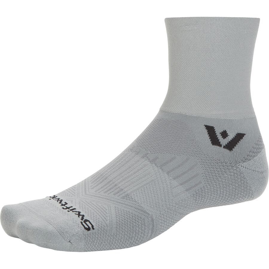 ■商品詳細■ブランドSwiftwickスウィフトウィック■商品名Aspire Quarter Crew High Sockアスパイヤー クオーター クルー ハイ ソックス■商品状態新品・並行輸入品■色Circuit Pewter■Weight軽量■クッションノン■アクティビティサイクリング、マウンテンバイク、通勤■備考(取寄) スウィフトウィック アスパイヤー クオーター クルー ハイ ソックス Swiftwick Aspire Quarter Crew High Sock Circuit PewterSwiftwick メンズ ソックス 靴下 レッグウェア 自転車 サイクリング ブランド 男性 カジュアル ファッション 大きいサイズ ビックサイズbc-SWF1WUU