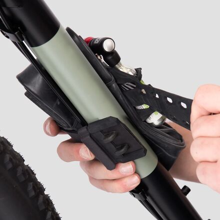 (取寄) デルタ ストワップ ツール ラップ Delta Stwap Tool Wrap Black