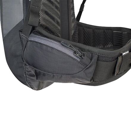 (取寄) イーボック Fr ライト 8-10L レース パック Evoc FR Lite 8-10L Race Pack ...