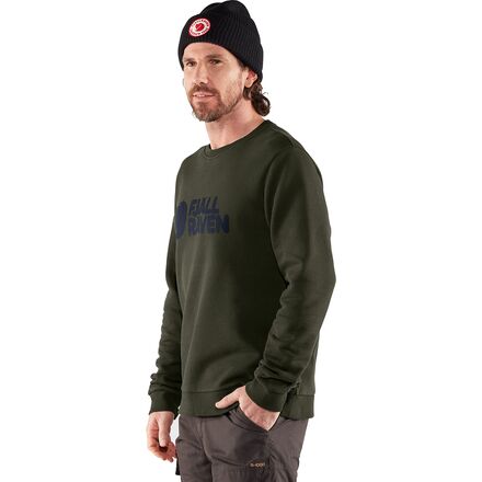 (取寄) フェールラーベン メンズ ロゴ セーター - メンズ Fjallraven men Logo Sweater - Men's Deep Forest