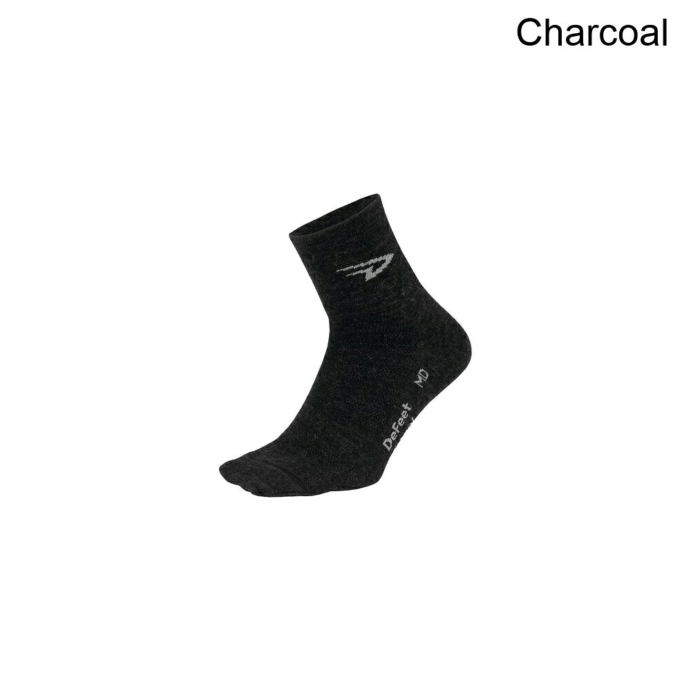 ■商品詳細■ブランドDeFeetデフィート■商品名Wooleator Wool Blend 3in Sockウールイーター ウール ブレンド 3インチ ソック■商品状態新品・並行輸入品■色Charcoal■備考(取寄) デフィート ウールイーター ウール ブレンド 3インチ ソック DeFeet Wooleator Wool Blend 3in Sock CharcoalDeFeet メンズ ソックス 靴下 レッグウェア 自転車 サイクリング ブランド 男性 カジュアル ファッション 大きいサイズ ビックサイズbc-dftb00v