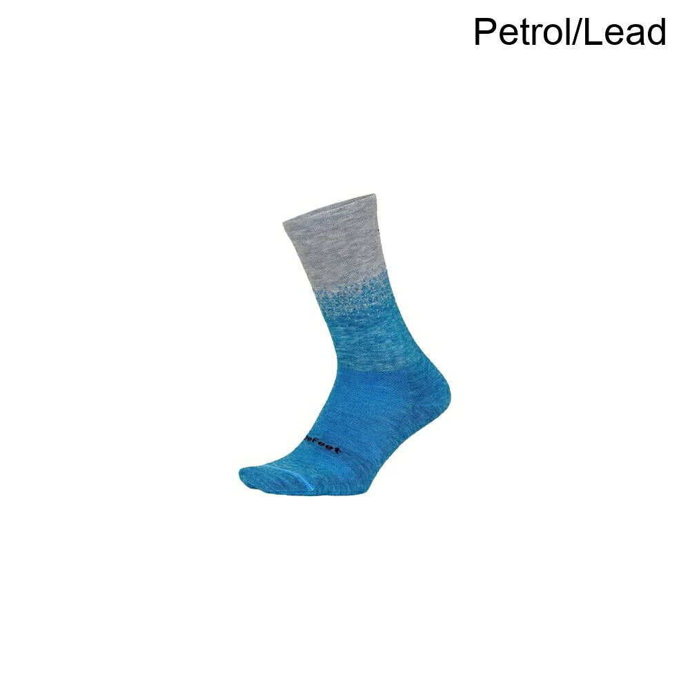 ■商品詳細■ブランドDeFeetデフィート■商品名Wooleator Pro 6in Sockウールイーター プロ 6インチ ソック■商品状態新品・並行輸入品■色Petrol/Lead■備考(取寄) デフィート ウールイーター プロ 6インチ ソック DeFeet Wooleator Pro 6in Sock Petrol/LeadDeFeet メンズ ソックス 靴下 レッグウェア 自転車 サイクリング ブランド 男性 カジュアル ファッション 大きいサイズ ビックサイズbc-dftb01r