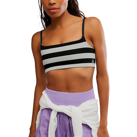 ■商品詳細■ブランドFP Movementエフピー ムーブメント■商品名Tighten Up Reversible Bra - Women'sアップ リバーシブル ブラ - ウィメンズ■商品状態新品・並行輸入品■色Black Combo■備考(取寄) エフピー ムーブメント レディース アップ リバーシブル ブラ - ウィメンズ FP Movement women Tighten Up Reversible Bra - Women's Black ComboFP Movement レディース スポブラ スポーツブラ スポーツ フィットネス ジム ランニング ジョギング ウェア 女性 インナー ブラbc-FPMB0DB