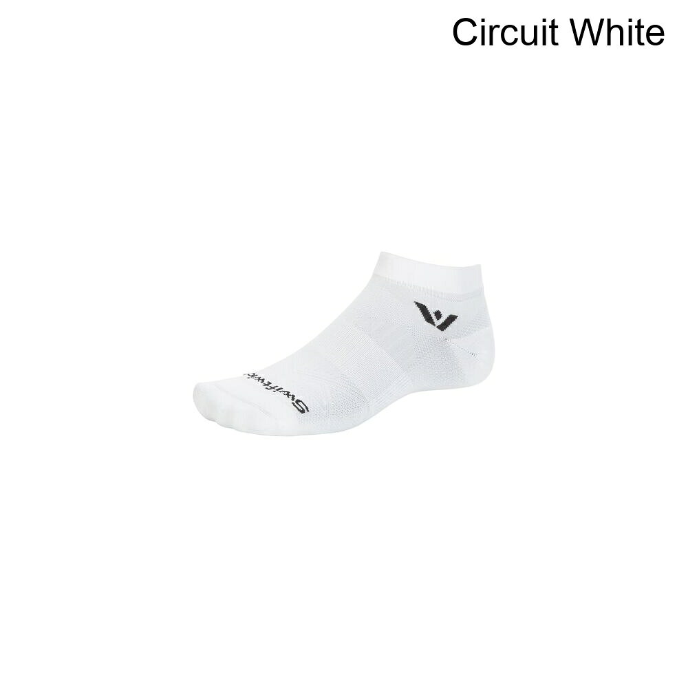 (取寄) スウィフトウィック アスパイヤー アンクル ソック Swiftwick Aspire Ankle Sock Circuit White