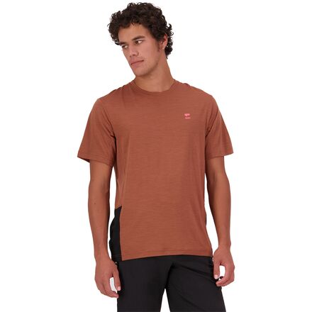 Rakuten - (取寄) モンスロイヤル メンズ ターン メリノ シフト T-シャツ - メンズ Mons Royale men Tarn Merino Shift T-Shirt - Men's Cinnamon/Black