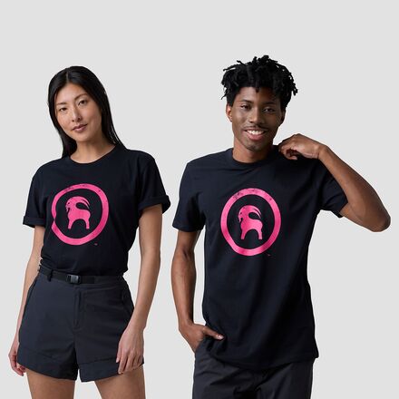 (取寄) バックカントリー ゴート T-シャツ Backcountry Goat T-Shirt Black/Pink Glo Goat