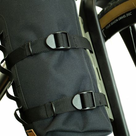 (取寄) リストラップ フォークテール バッグ Restrap Fork Bag Black