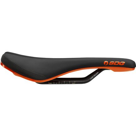 Child'S Bike - (取寄) SDGコンポーネント ベル-エアー V3 ラックス-アロイ サドル SDG Components Bel-Air V3 Lux-Alloy Saddle Black/Orange