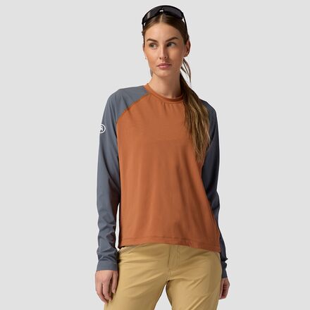 ■商品詳細■ブランドBackcountryバックカントリー■商品名Empire Long-Sleeve Jersey - Women'sエンパイア ロング-スローブ ジャージ - ウィメンズ■商品状態新品・並行輸入品■色Sierra■備考(取寄) バックカントリー レディース エンパイア ロング-スローブ ジャージ - ウィメンズ Backcountry women Empire Long-Sleeve Jersey - Women's SierraBackcountry スポーツ・アウトドア >> 自転車・サイクリング >> ウェア >> レディースウェア >> サイクリングジャージbc-BCCZ2X4