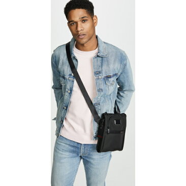 (取寄)トゥミ アルファ スモール ポケット バッグ Tumi Alpha Small Pocket Bag Black 送料無料