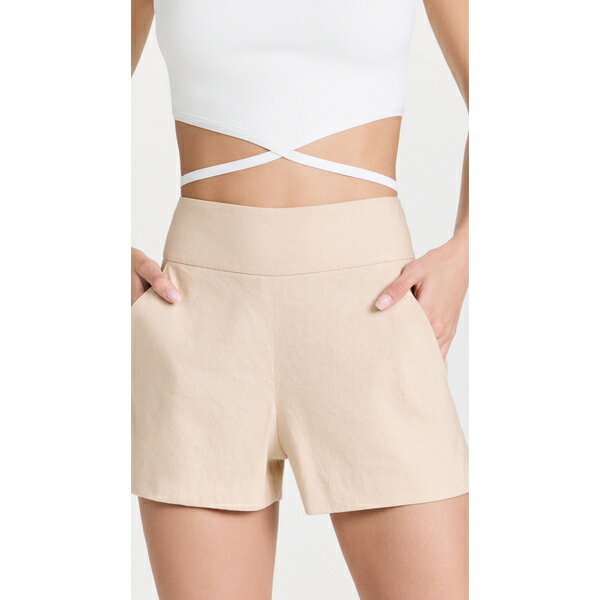 (取寄)アリス アンド オリビア レディース ドナルド ハイ ウェスト ショーツ alice + olivia Women's Donald High Waist Shorts Sand