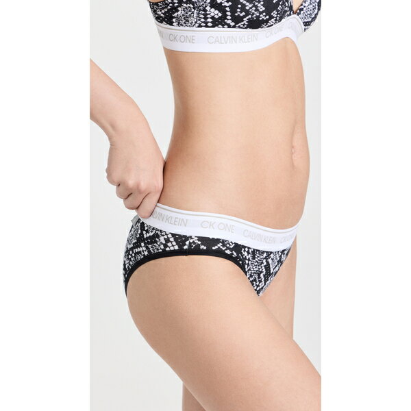 (取寄)カルバンクライン アンダーウェア レディース ロゴ ビキニ パンティ Calvin Klein Underwear Women's Logo Bikini Panties RattlesnakeBlack-006