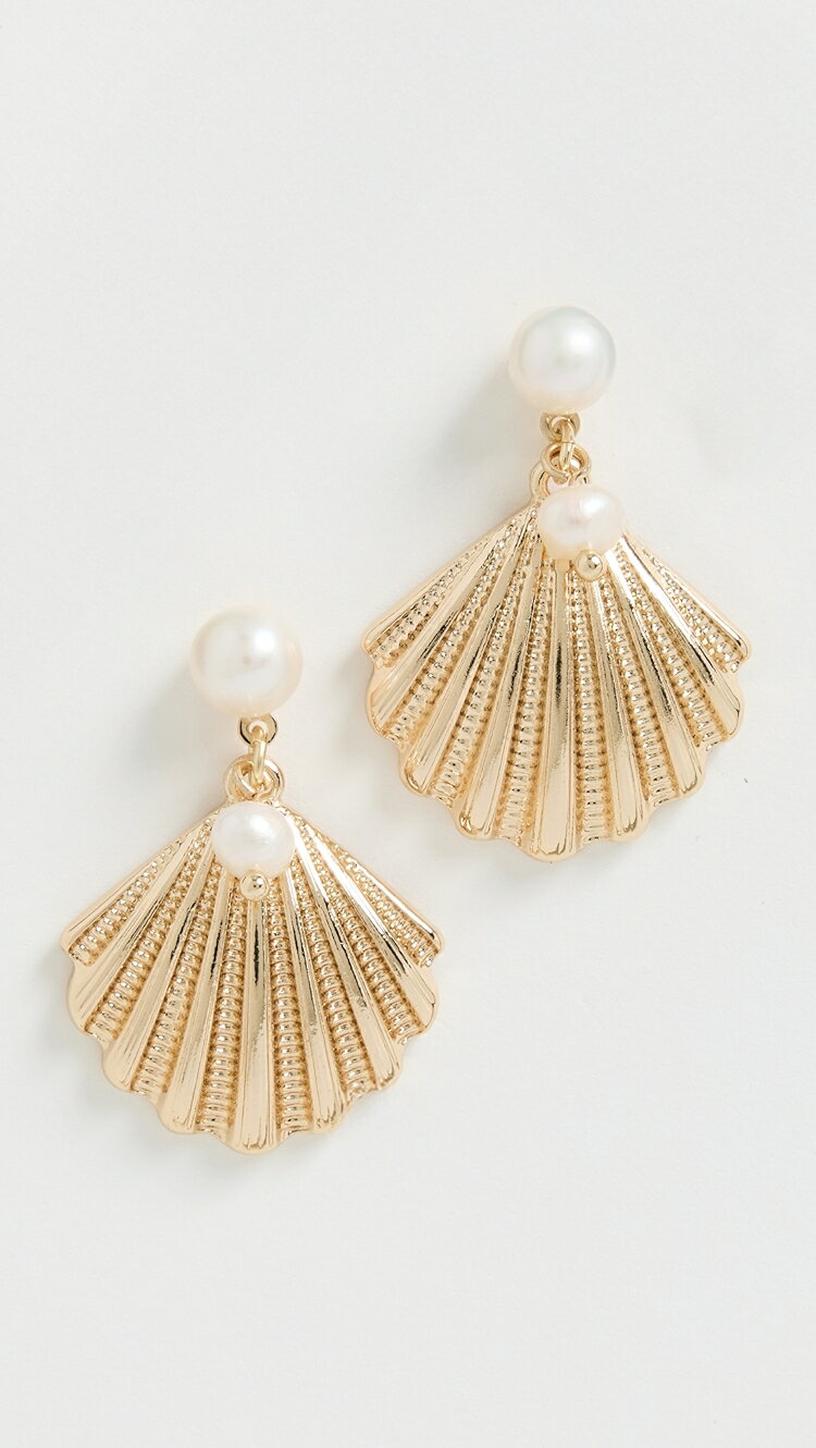 (取寄) エティカ スカルプ シェル アンド パール イヤリングス Ettika Scallop Shell and Pearl Earrin..