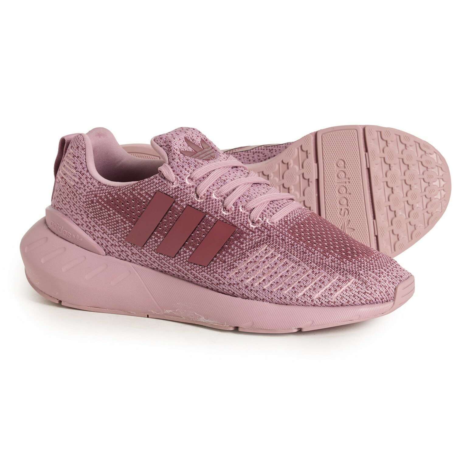 (取寄) アディダス レディース スウィフト ラン 22 スニーカー adidas women Swift Run 22 Sneakers (F..