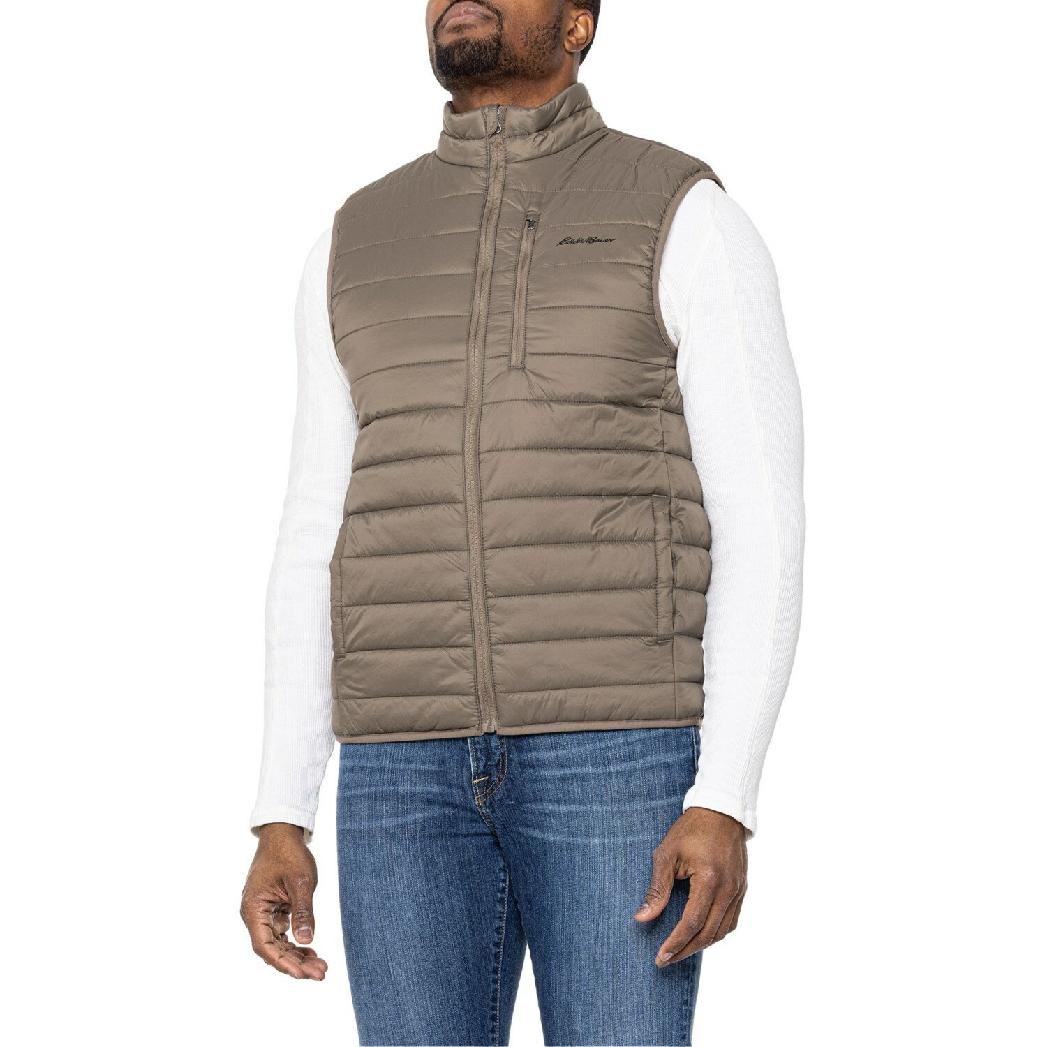 ■商品詳細■ブランドEddie Bauerエディーバウアー■商品名Baywood Packable Puffer Vest - Insulated ベイウッド パッカブル パファー ベスト - インサレーテッド■商品状態新品未使用・並行輸入品■色Bungee Cord2枚目以降は参考画像となります。詳細心地よい合成断熱材-軽量でパッカブル-ハイカラー-フル-ジップフロント-オープンハンドポケット-ジッパー付き胸ポケット-アームホールと裾に伸縮性のあるポリエステルのトリム■備考(取寄) エディーバウアー ベイウッド パッカブル パファー ベスト - インサレーテッド Eddie Bauer Baywood Packable Puffer Vest - Insulated Bungee CordEddie Bauer メンズ ベスト ウェア トップス 登山 アウトドア ブランド カジュアル 男性 大きいサイズ ビックサイズ si-2ymhh