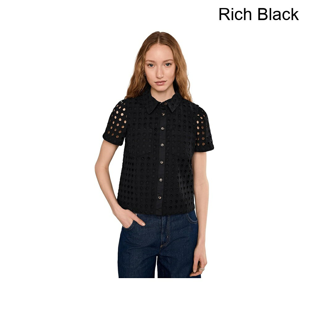 (取寄) セセ アイレットショートスリーブカラー付きボタンダウントップ cece Eyelet Short Sleeve Collared Button Down Top