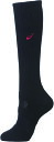 ■商品詳細■ブランドasicsアシックス■商品名ONE POINT HIGH SOCKS■商品状態新品未使用■色BKxVレツド2枚目以降は参考画像となります。詳細素材:綿・アクリル・その他-参考寸法:24cmサイズ / 総丈 約37cm(置寸)-ベーシックなワンポイントのハイソックス(ブラック)-優れた吸汗速乾性を持つサミーナ素材のハイソックスです-汗を多くかくシーンでもすっきりとした履き心地で、シューズ内の快適さを追求-さらに、臭いの原因となる黄色ぶどう状球菌の増殖を抑えるセベリス加工を施すことで、洗濯後も変わりにくい抗菌防臭機能を発揮-かかと部分はL字型に編むことで、フィット感を向上させています■備考ONE POINT HIGH SOCKSxa-XWS623