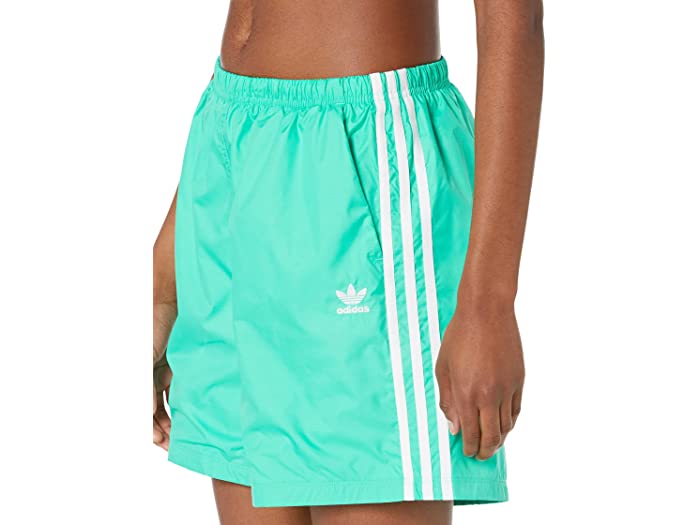 (取寄)アディダスオリジナルスレディースアディカラークラシックスロングショーツadidasOriginalsWomen'sAdicolorClassicsLongShortsGreen