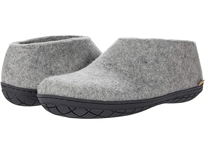 ■商品詳細■ブランドGlerups グレーラップ■商品名 Wool Shoe Rubber Outsoleウール シュー ラバー アウトソール■商品状態新品未使用・並行輸入品■色Grey/Black Rubber■詳細glerupsウールシューレザーは、冬の間、幸せで居心地の良い足を意味します。足にぴったりとフィットする耐久性と吸湿発散性により、一日中足を維持することができます。-ウールのアッパー、裏地、インソール。-スリップオン構造.-丸いつま先のシルエット。-レザーアウトソール。-重量はペアではなく単一のアイテムに基づいています。-測定:重量:255.15g■備考(取寄) グレーラップ ウール シュー ラバー アウトソール Glerups Wool Shoe Rubber Outsole Grey/Black RubberGlerups グレーラップ メンズ シューズ スリッポン スニーカー ブランド 男性 大きいサイズ ビックサイズ zp-9518202and more...