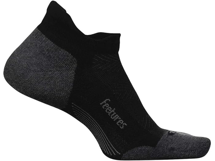 楽天ジェットラグ楽天市場店（取寄） フィーチャーズ エリート マックス クッション ノー ショー タブ Feetures Feetures Elite Max Cushion No Show Tab Black 1