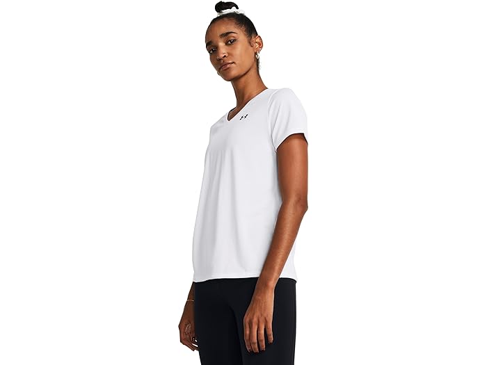 () A_[A[}[ fB[X ebN V[g X[u V-lbN \bh Under Armour women Under Armour Tech Short Sleeve V-Neck Solid White/Black