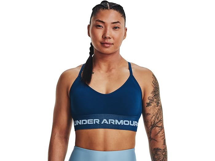 ■商品詳細■ブランドUnder Armour アンダーアーマー■商品名Under Armour Seamless Low Long Braシームレス ロウ ロング ブラ■商品状態新品未使用・並行輸入品■色Varsity Blue/Varsity Blue/Blizzard■詳細UnderArmourシームレスローロングブラで、パフォーマンスとスタイルをシームレスに移行します。-AllUnderArmourアパレルは、タグのないデザインまたはティアアウェイタグが特徴で、残りの部分はありません。-フィット感はぴったりですが、タイトではなく、圧縮をしぼることなく肌にぴったりとフィットします。-影響の少ない活動中に最適なサポートを提供するように設計されています。-HeatGearテクノロジーは、汗を皮膚から引き離し、表面に向かって押し出し、急速に蒸発させます。-スクープネック.-通気性のある成形カップは、形状とサポートを提供します。-ツインの調節可能なショルダーストラップは、十字に交差し、後ろで分割されています。-バストの下のエクストラワイドサポートバンド。-スリッポンデザイン-素材:ポリエステル/エラスタン-洗濯機で洗って、乾かしてください。洗浄する前にパッドを取り外してください。-製品の測定は、サイズSM（US 4-6）を使用して行われました。サイズによりサイズが異なる場合がございますので、あらかじめご了承ください。■備考(取寄) アンダーアーマー レディース シームレス ロウ ロング ブラ Under Armour women Under Armour Seamless Low Long Bra Varsity Blue/Varsity Blue/BlizzardUnder Armour アンダーアーマー スポーツブラ レディース ブラ スポブラ スポーツ フィットネス ジム ランニング ジョギング ウェア インナー 大きいサイズ ビックサイズ zp-9409550and more...