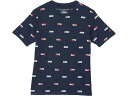 ■商品詳細■ブランドTommy Hilfiger Kids トミーヒルフィガー キッズ■商品名Tommy Hilfiger Kids Postal Print Short Sleeve T-Shirt (Big Kids)ポスタル プリント ショート スリーブ T-シャツ (ビッグ キッズ)■商品状態新品未使用・並行輸入品■色Navy Blazer■詳細プル-オンスタイル.-リブ編みのクルーネックラインと半袖。-総柄デザイン.-ストレートヘム.-綿100%.-洗濯:洗濯機洗い/タンブラー乾燥-製品の測定は、サイズSM（8-10 Big Kid）を使用して行われました。サイズによりサイズが異なる場合がございますので、あらかじめご了承ください。-寸法:長さ:58.42cm■備考(取寄) トミーヒルフィガー キッズ ボーイズ ポスタル プリント ショート スリーブ T-シャツ (ビッグ キッズ) Tommy Hilfiger Kids boys Tommy Hilfiger Kids Postal Print Short Sleeve T-Shirt (Big Kids) Navy BlazerTommy Hilfiger Kids トミーヒルフィガー キッズ キッズ Tシャツ シャツ インナー トップス ジュニア レファッション ブランド 大きいサイズ ビックサイズ zp-9900832