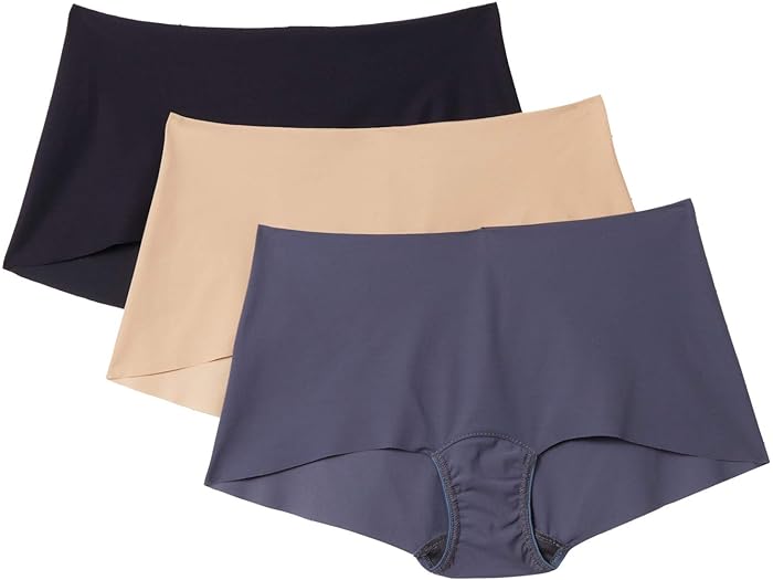 ■商品詳細■ブランドHanky Panky ハンキー パンキー■商品名Hanky Panky BreatheSoft Boyshort 3 Packブレスソフト ボーイショーツ 3 パック■商品状態新品未使用・並行輸入品■色Black/Taupe/Granite■詳細BAREを見たいときに着るもの。今3パックで！-しっかりとしたミッドライズのボーイレッグは、必要な場所にすべてを保つための輪郭のフィット感を誇っています。シフトしたり、ここに乗ったりする必要はありません。-吸湿発散性のある伸縮性のあるイタリアのマイクロファイバーニット生地は、まるでセカンドスキンのように軽量で滑らかな感触です。-ローカットレッグ.-フルリアカバレッジ.-Supimaコットンマチ。-伝熱ケアラベル。-72％ナイロン、28％ライクラ;ライニング：100％スーピマコットン。-冷やして手洗いし、平らに乾かします。-アメリカ製、輸入品。■備考(取寄) ハンキー パンキー レディース ブレスソフト ボーイショーツ 3 パック Hanky Panky women Hanky Panky BreatheSoft Boyshort 3 Pack Black/Taupe/GraniteHanky Panky ハンキー パンキー レディース スポブラ スポーツブラ スポーツ フィットネス ジム ランニング ジョギング ウェア 女性 インナー ブラ zp-9464405