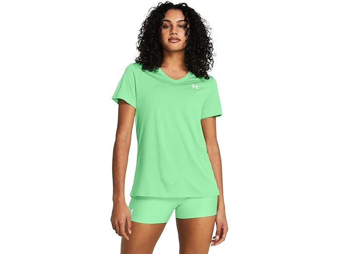 (取寄) アンダーアーマー レディース テック ショート スリーブ V-ネック ツイスト Under Armour women Under Armour Tech Short Sleeve V-Neck Twist Matrix Green/White/White