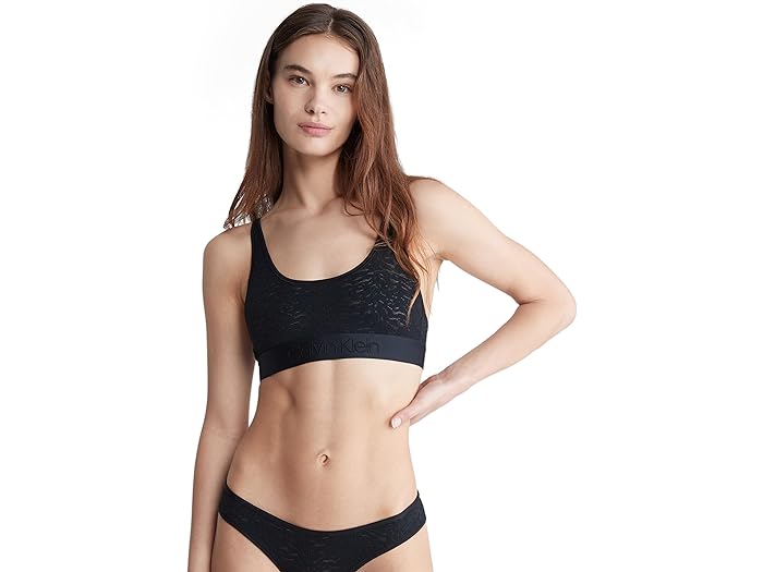 (取寄) カルバンクライン アンダーウェア レディース イントリンジック アンライン ブラレット Calvin Klein Underwear women Calvin Klein Underwear Intrinsic Unlined Bralette Black